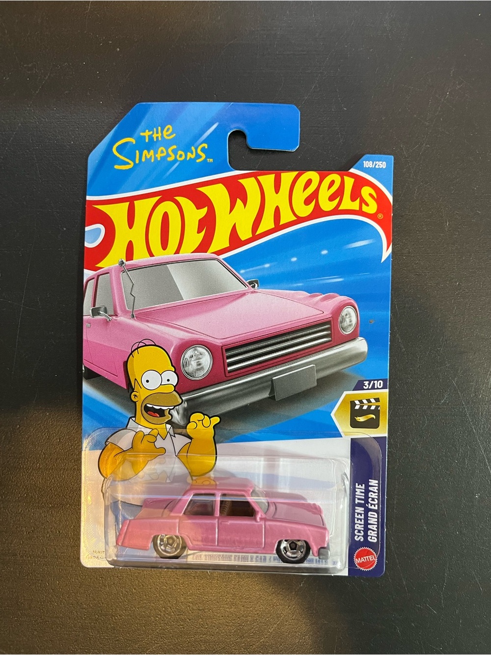 Hot Wheels The Simpsons Screen Time Grand Ecran Pink Die-Cast Car